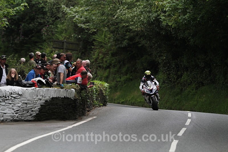 PR155171 - Superbike TT