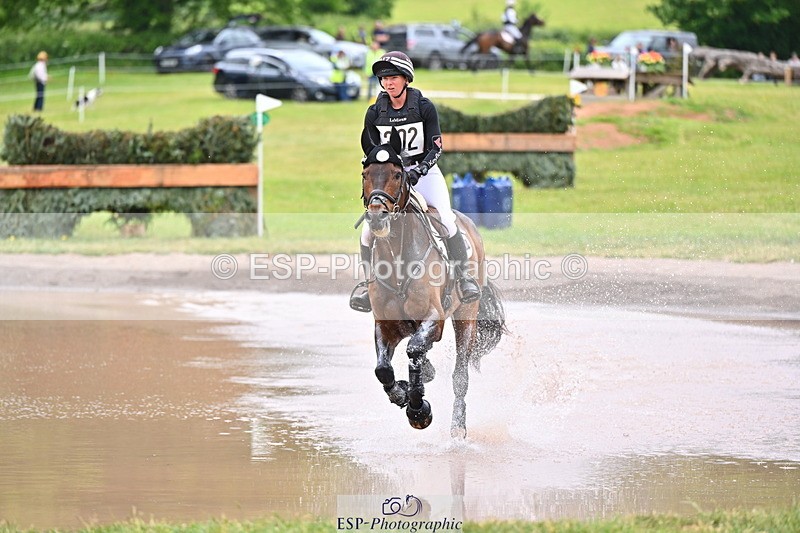 250524A-113505-09911 - B-302-Samantha.Lissington-LUCAS.STONE