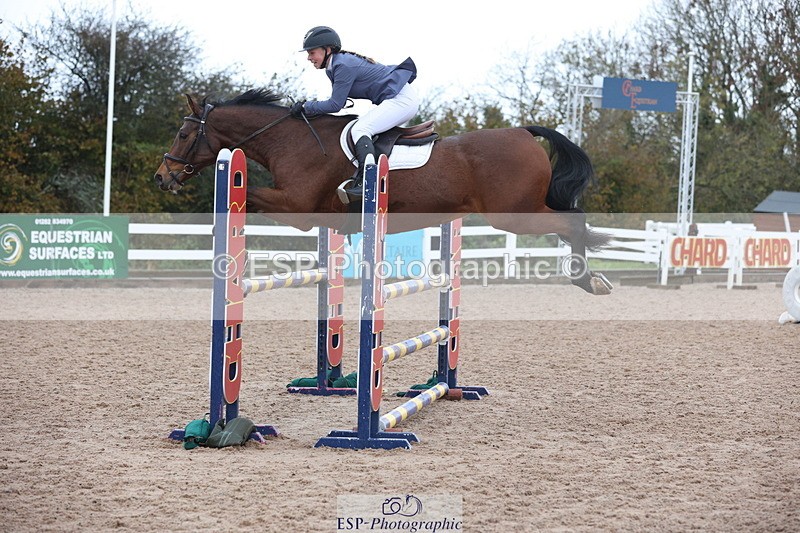 231112A-124913-04201 - Cls 19 Snr 1.05m Open