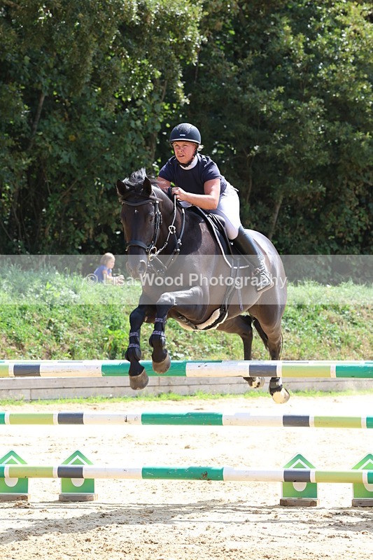 3E7A1682 - Class 8: Senior Newcomers/1.10m open