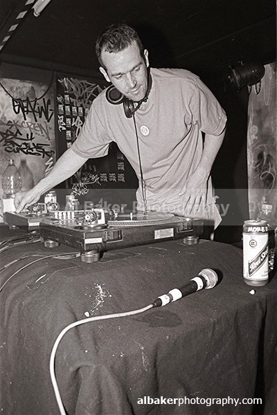 05 - Friends-&-Family @ the-roadhouse 31.05.03