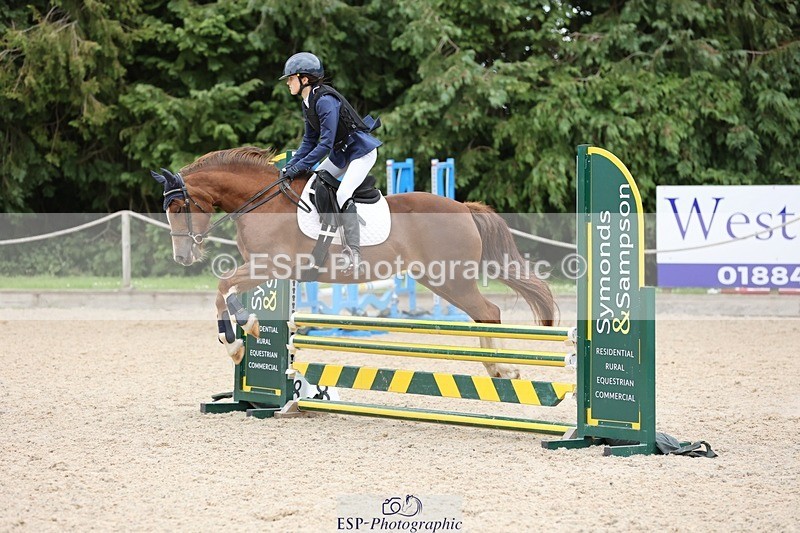 240615-155959-02150 - Cls 9&10 Club and Schools 70cm