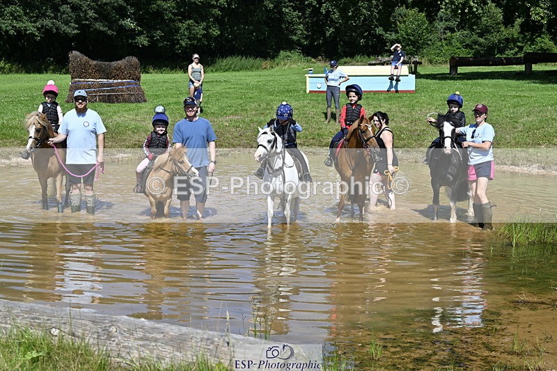 240728B-111134-01154 - Gemma's Group XC