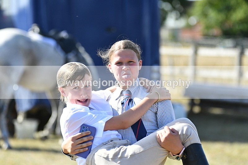 WJ5_4724 - Pre meet
