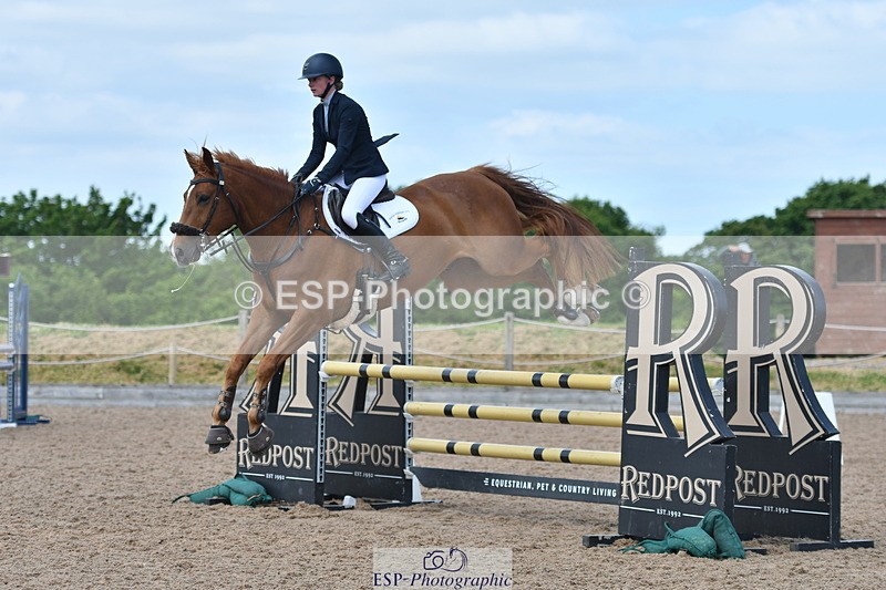 240609A-114049-04679 - Cls 17 Snr 1.05m Open