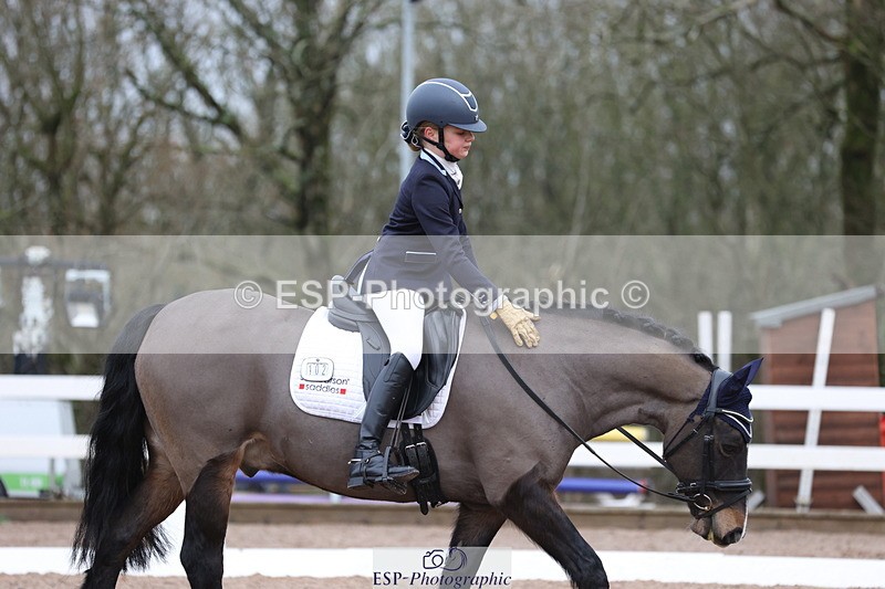 240121A-101103-01030 - Cls 4 Novice 23