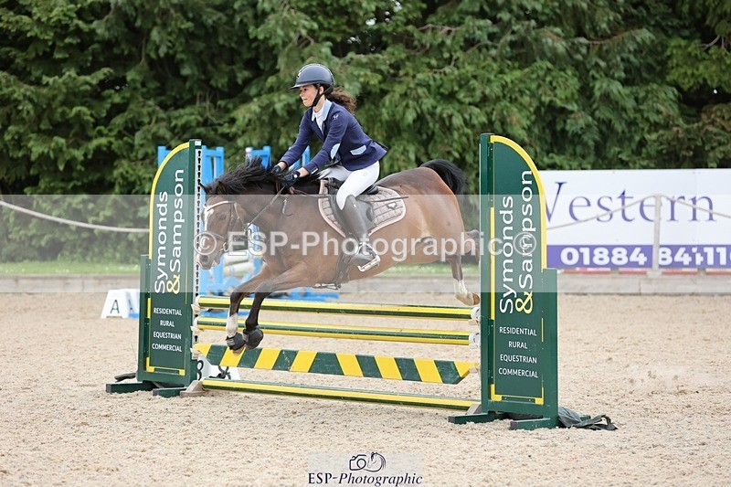 240615-161343-02259 - Cls 9&10 Club and Schools 70cm