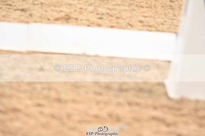 230813-123319-07095 - Cls 13 Medium Bronze Start to 13.00 break