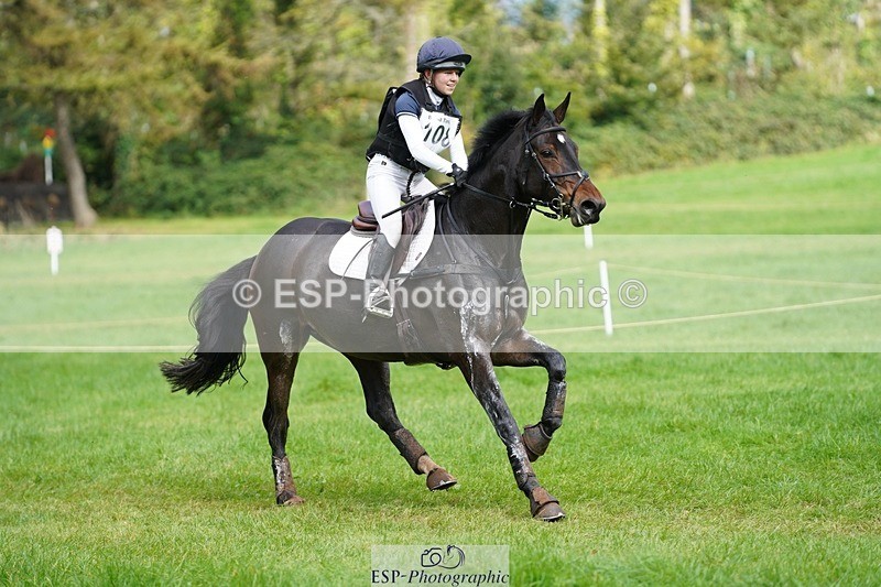 231020-135316-09411 - 108-BELGRAVE.IRENA-Lizzie.Scholefield-XC