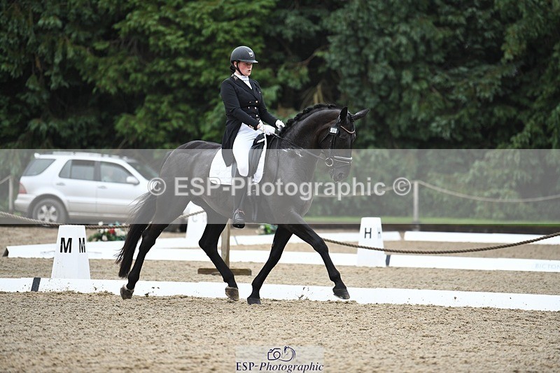 240720-152157-05936 - 260-Louise_Berry-Woodcroft_Daisy_Duke