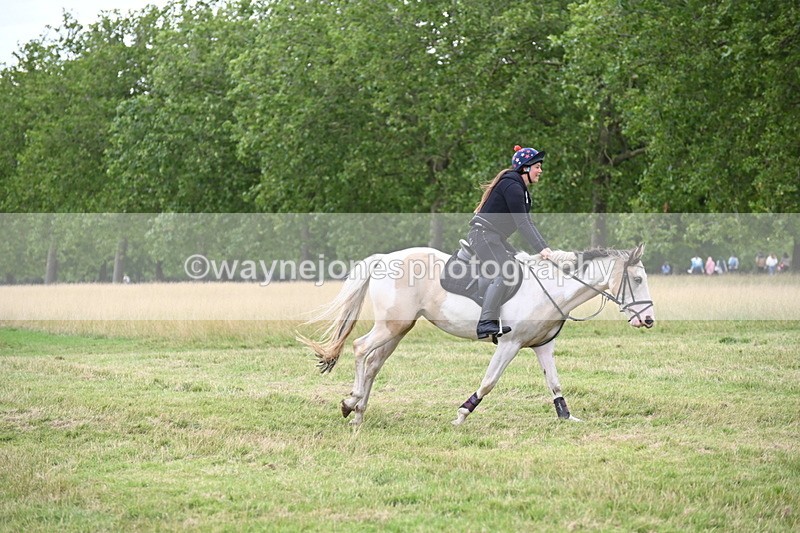 WJ6_4945 - Time at Jump 13:04 to 13:34