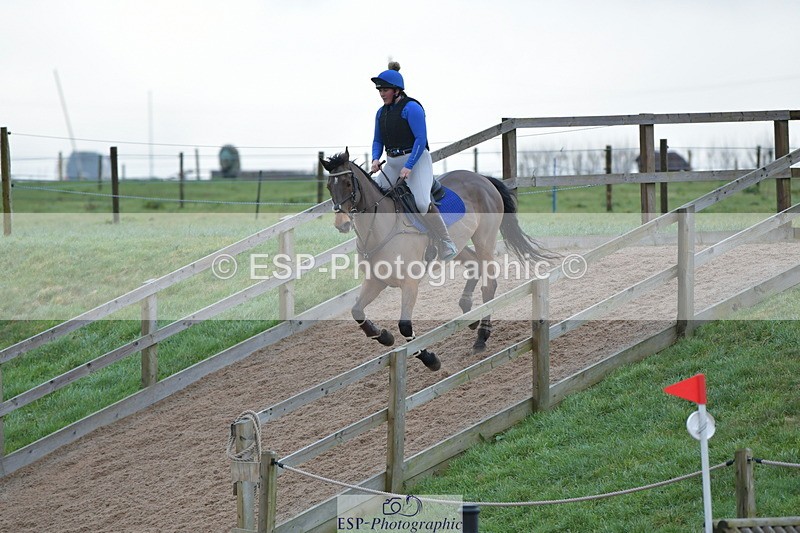 240203A-141157-00647 - 90cm