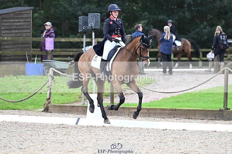 231019-105355-01678 - 034-COOLEY.PARK.MUZE-Gemma.Stevens-DR