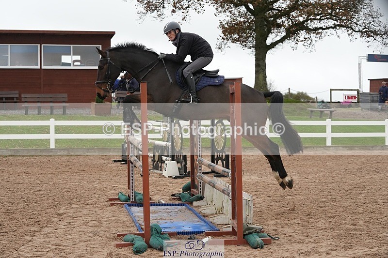 251109-111154-03500 - Cls 20 Newcomers and 1.10m Open