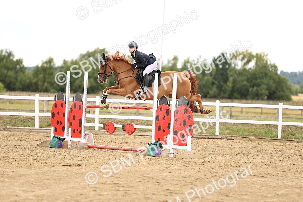 SBM_026907 - Class 13 - Senior Newcomers - 1.10m