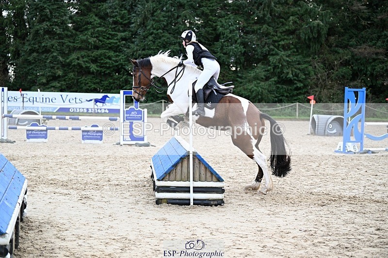 241117-135944-04371 - Cls 3 90-95cm 13.00 to 14.00