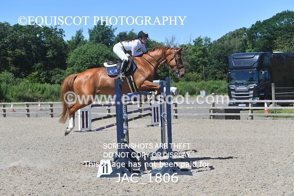JAC_1806 - CLASS 5  Senior Newcomers/ 1.10m Open