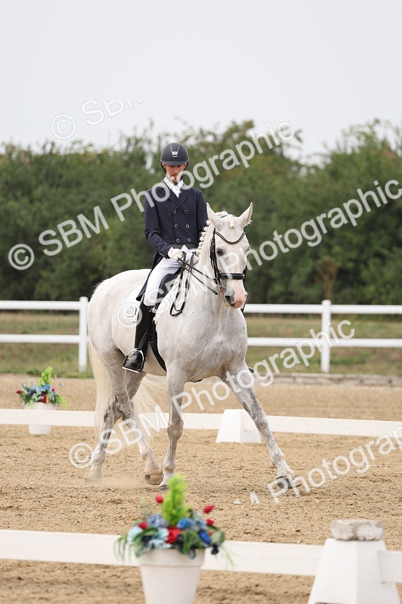 SBM_008155 - Class 10 - FEI INT I - 16.10-16.50