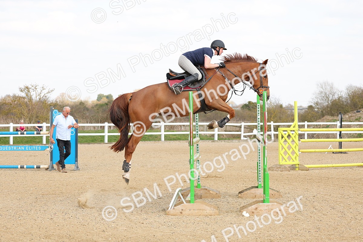 SBM_001582 - Class 5 - Senior Foxhunter - 1.20m