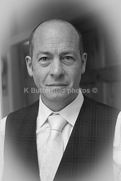 028-2-2 - Karen and James Wedding in the Castle Arch Hotel