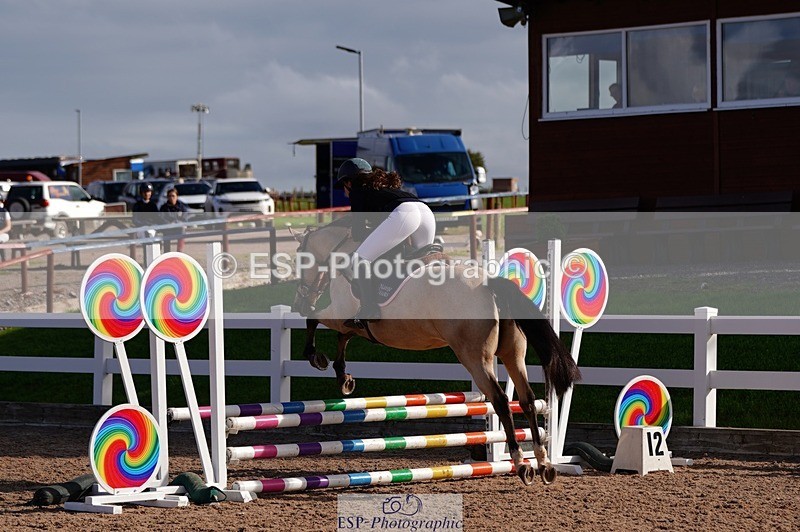 250921-104938-02413 - Cls 19+20 Club and Schools 60cm