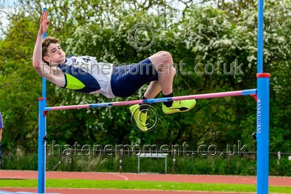 East25Sun-911854 - Field Male