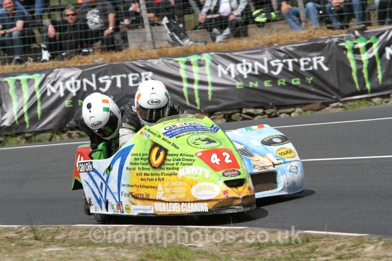 Patrick Giltenane / Aidan Browne Suzuki 2012 / Absol Engineering/Q8 Oil/Bush - Sure Sidecar Race 1