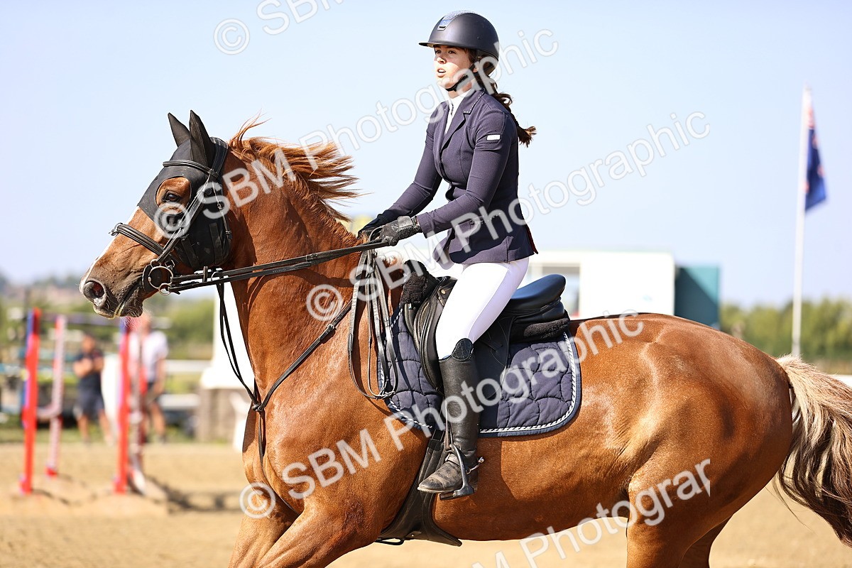 SBM_005551 - Class 8 - Clear Round