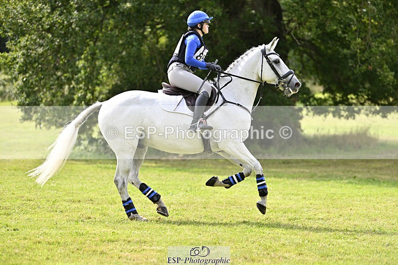 240825X-141657-34775 - 80cm XC 14.30 to 15.30