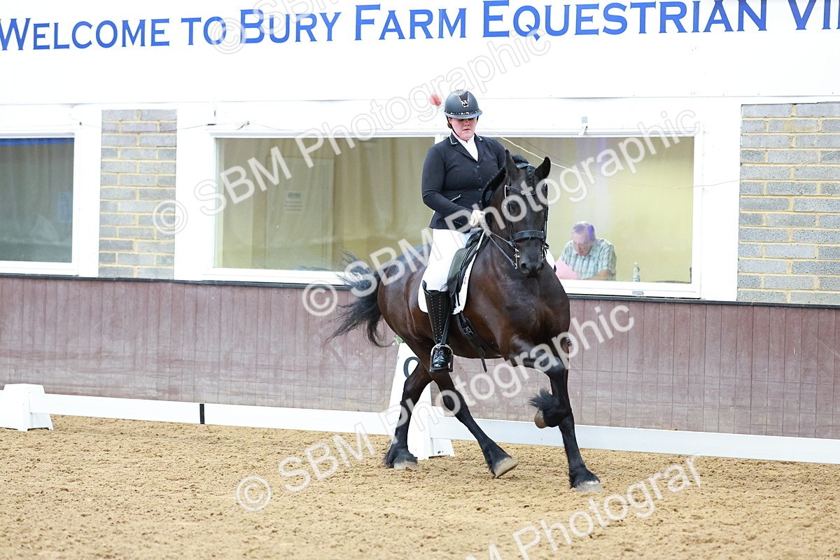 SBM_004040 - Class 12 - E2 Championship - 14.50-15.53