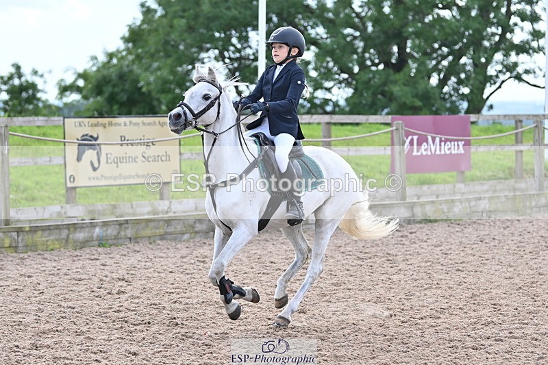 240628A-161332-01394 - Cls 5 Stepping Stones 128cm + 138cm