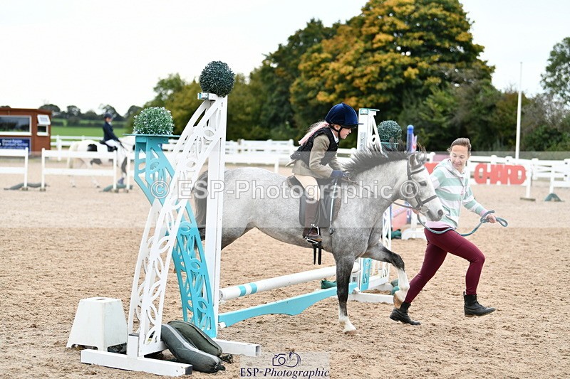 241013B-104242-00439 - Cls 2c 40cm Lead Rein