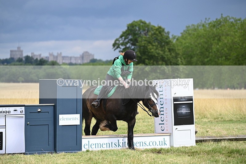 WJ6_2687 - Time at Jump 11:06 to 11:40