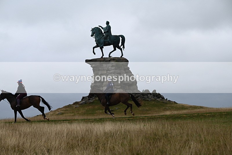 DSC_0137 - Time at Statue 09:51 to 10:54