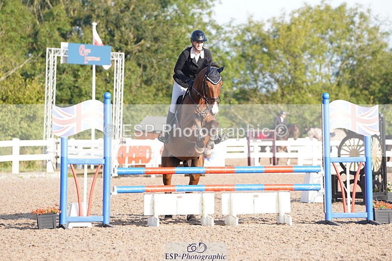 240915A-085128-08504 - Cls 31 Snr British Novice and 90cm Open