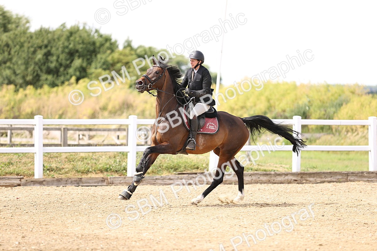 SBM_001153 - Class 6 - Senior Newcomers - 1.10m