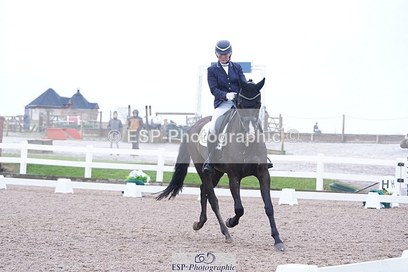 250215-125624-03991 - 150-Louise.Hutchinson-Kingstone-W