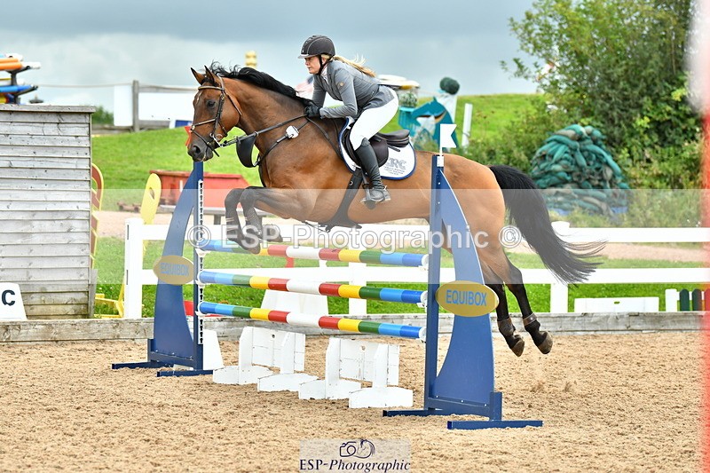 230721A-114605-05841 - Cls 18, 1 Star Silver 1.20m