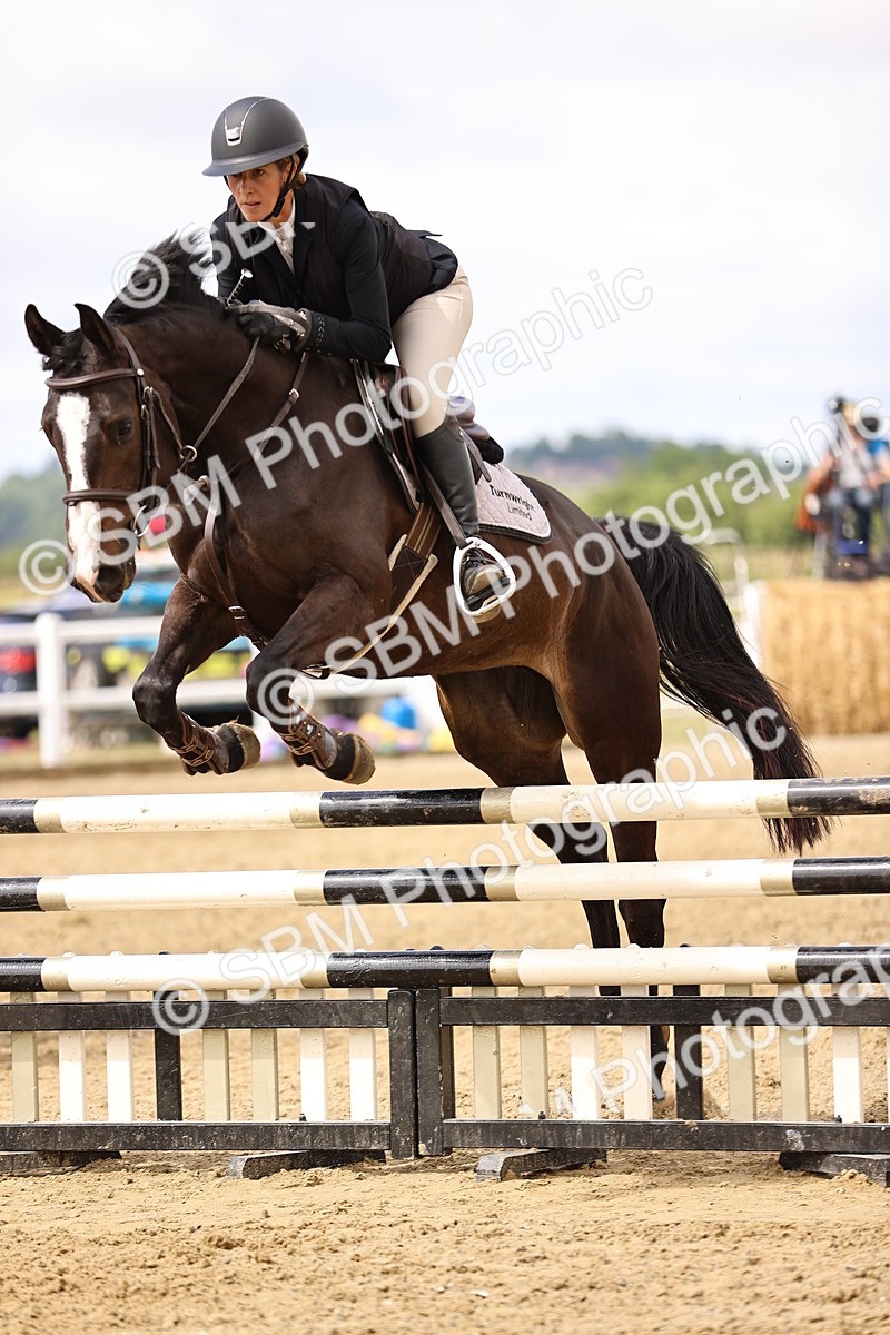 SBM_013125 - Class 13 - Senior British Novice - 90cm Open