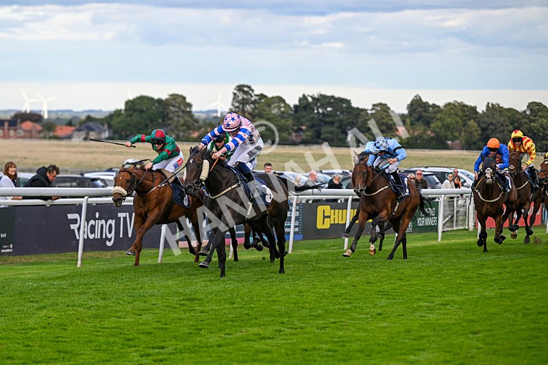 160926-Race 7-Star Suepreme-1849 - Race 7 5.20pm Hurn Handicap (Div I)