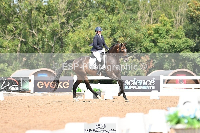 250816-124322-04312 - 100-Deborah.NewmanSoraya.IV