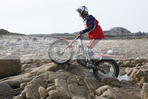 TR 010309-46 - 2 Day 01/03/09 (Sun)