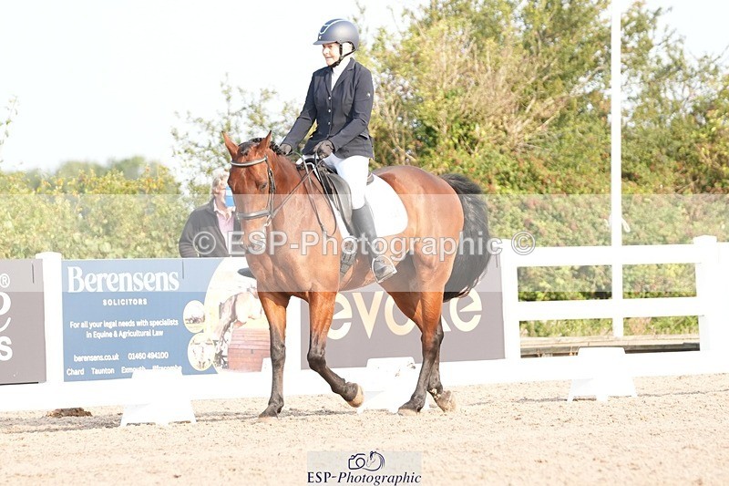 250817-085510-07389 - 146-Jean.BucklandCourt.Esquire