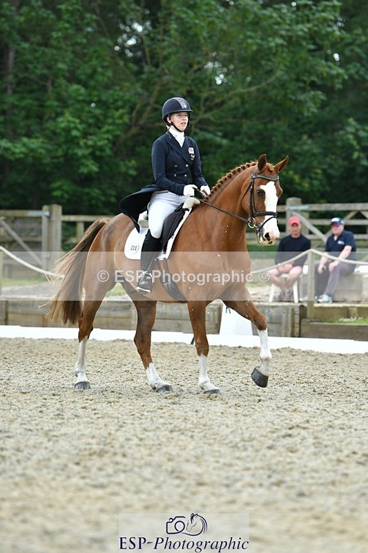 230525-121829-04217 - 208-NICO-Holly_Clarke-WEDTrotUp+DR