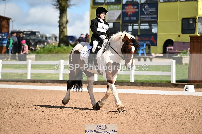 240324A-125256-02736 - Novice 27, 12.30 to 13.50