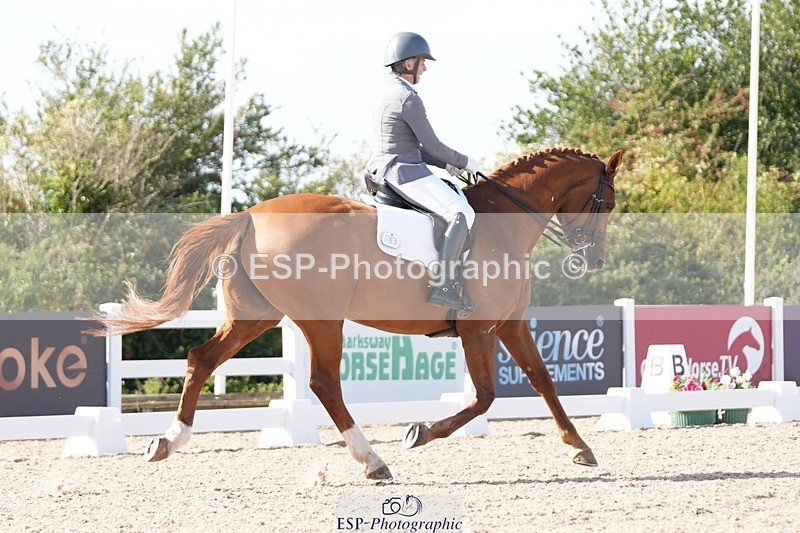 250906-160904-04961 - 051-Yvonne.MasonGF.Demellia