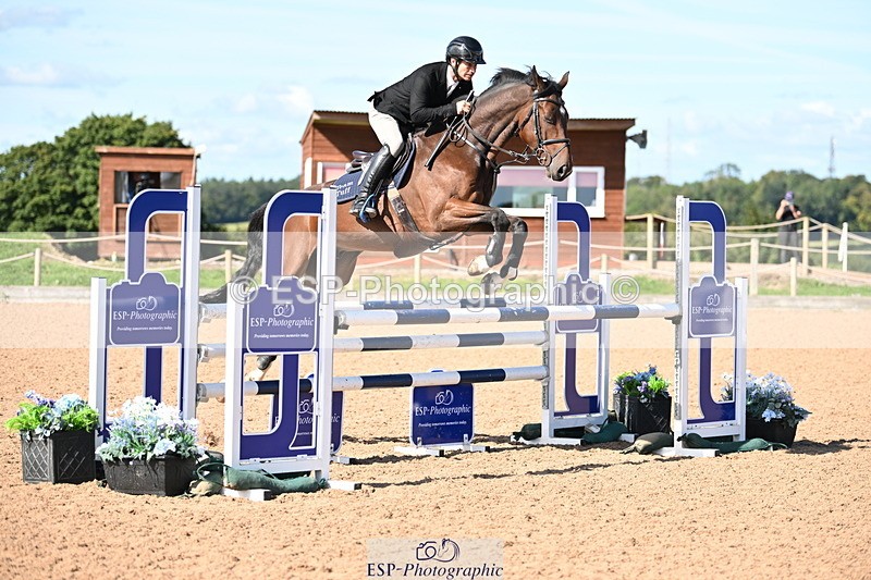 240913A-113009-03892 - Cls 14 Snr Newcomers