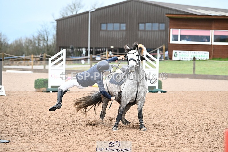 231203A-093923-00237 - Cls 12+13 Club and Schools 60cm