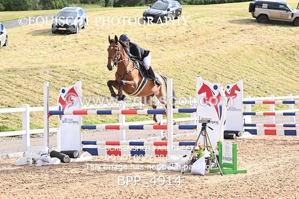 BPP_4914 - CLASS 7 THURS Redpost Equestrian Senior Foxhunter/1.20m Open