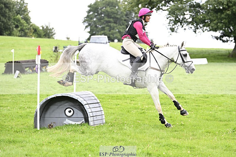 240804-143436-15406 - 558-Demelza_Barnes-GRAGEELAGH_BLUEBELL